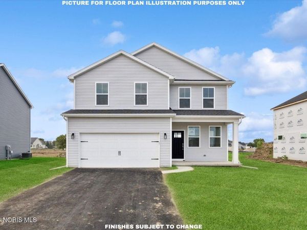 135 Valley Hall Drive, Perrysburg, OH 43551