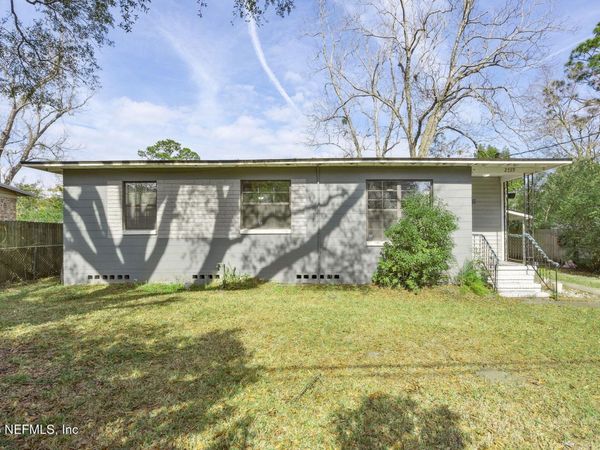2739 KING COLE Drive, Jacksonville, FL 32209