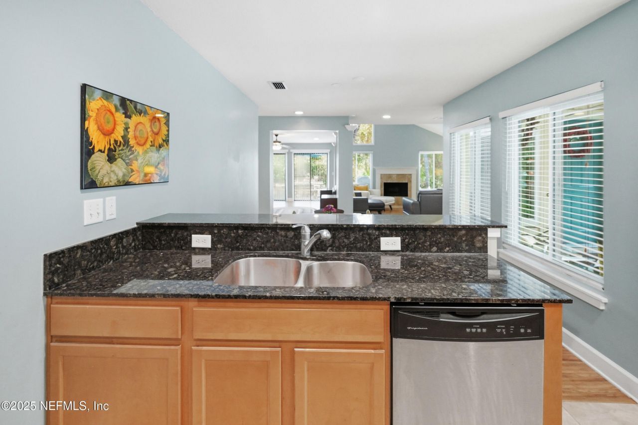 12202 Spiney Ridge Drive S, Jacksonville, FL 32225 Photo