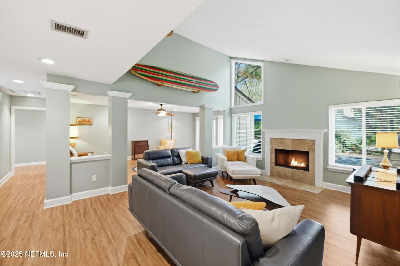 12202 Spiney Ridge Drive S, Jacksonville, FL 32225 Photo