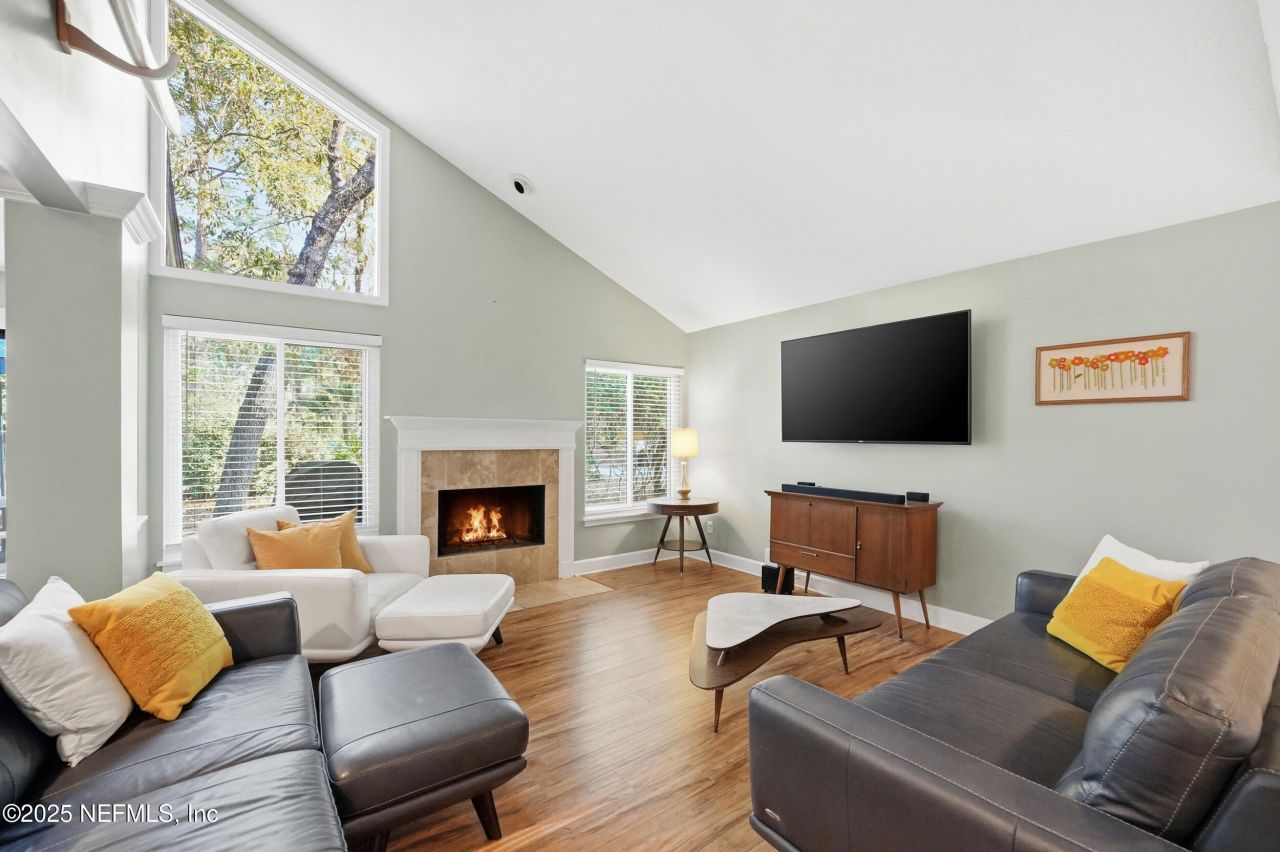 12202 Spiney Ridge Drive S, Jacksonville, FL 32225 Photo