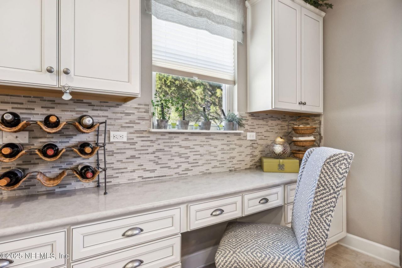 7787 Hilsdale Road, Jacksonville, FL 32216 Photo