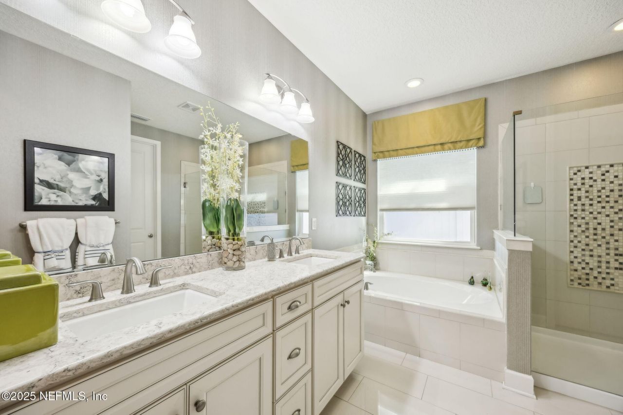 7787 Hilsdale Road, Jacksonville, FL 32216 Photo