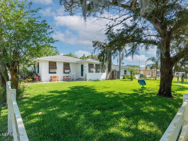 933 7TH Avenue N, Jacksonville Beach, FL 32250