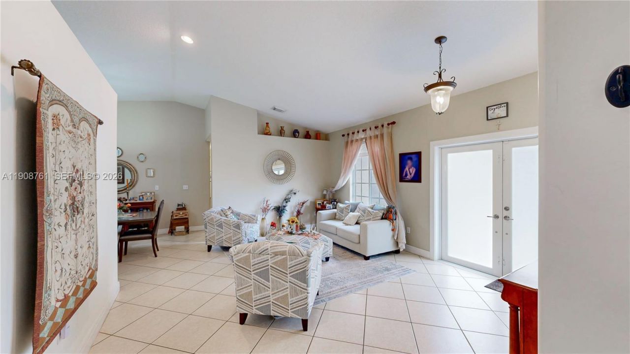 18821 SW 297th St , Homestead, FL 33030 Photo