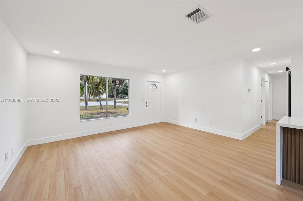 337 SW Cherryhill Road, Port Saint Lucie, FL 34953 Photo