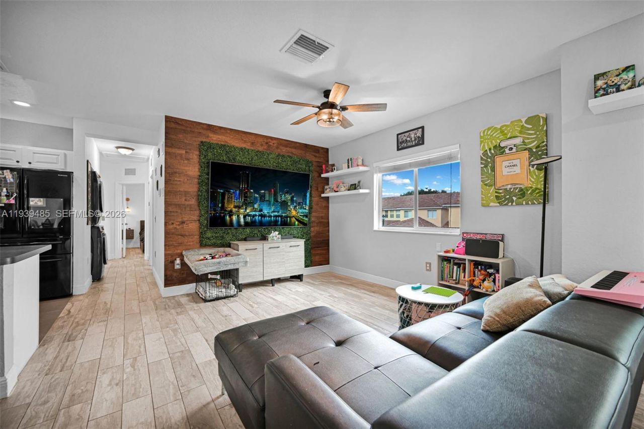 3340 Palomino Dr, Unit 222-2, Davie, FL 33024 Photo