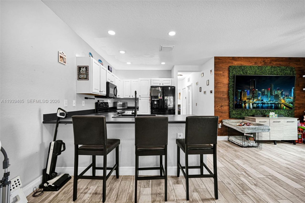 3340 Palomino Dr, Unit 222-2, Davie, FL 33024 Photo