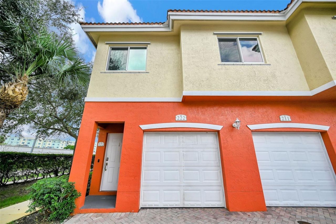 3340 Palomino Dr, Unit 222-2, Davie, FL 33024 Photo