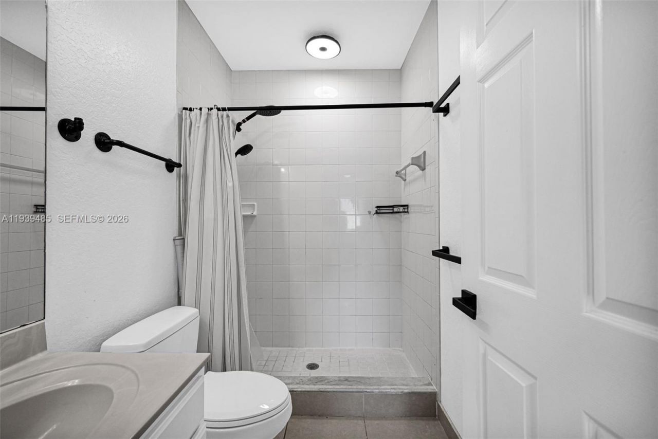 3340 Palomino Dr, Unit 222-2, Davie, FL 33024 Photo