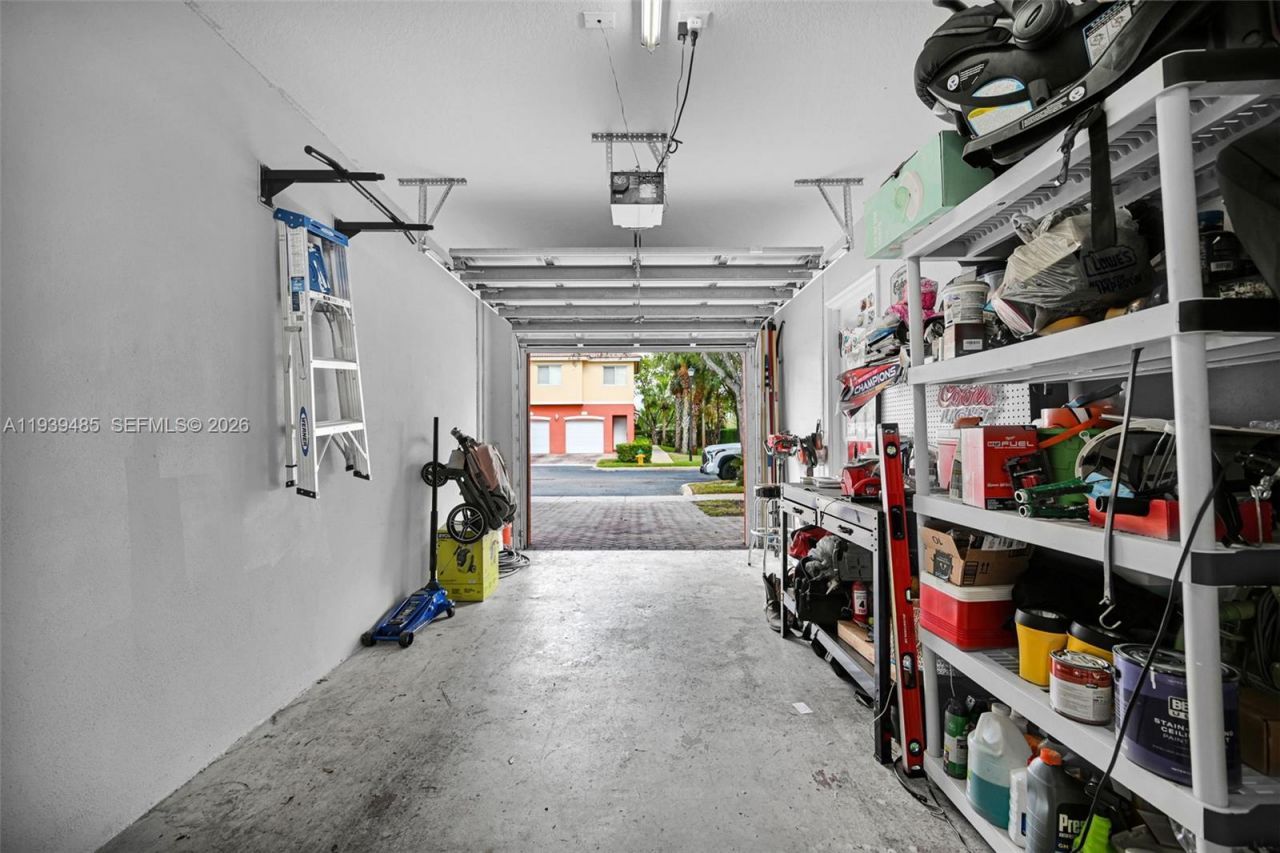 3340 Palomino Dr, Unit 222-2, Davie, FL 33024 Photo