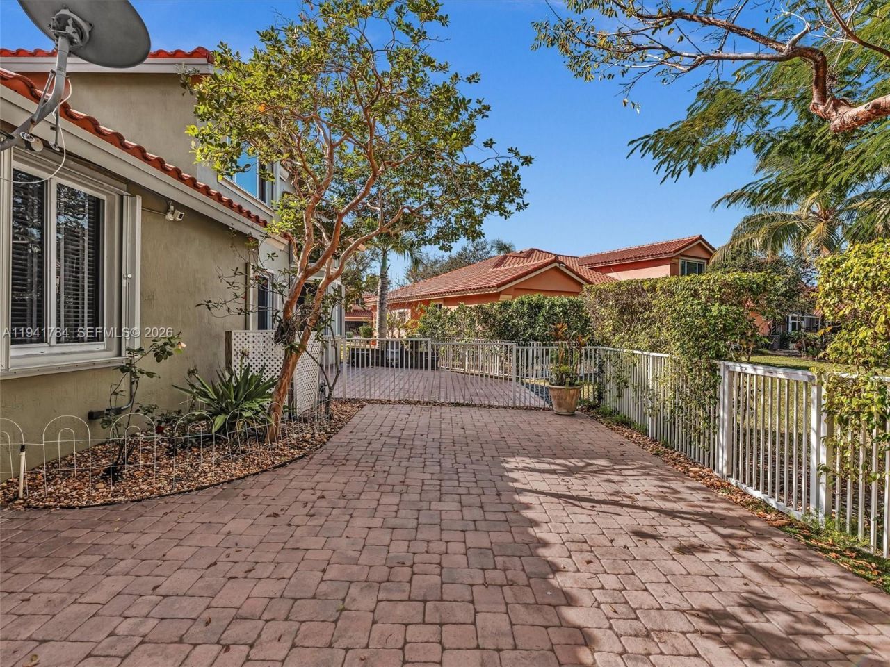 12573 NW 56th Dr, Coral Springs, FL 33076 Photo