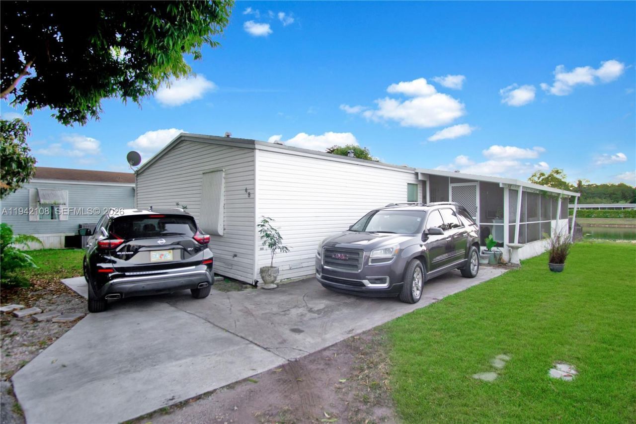 35250 SW 177th Ct #48, Homestead, FL 33034 Photo