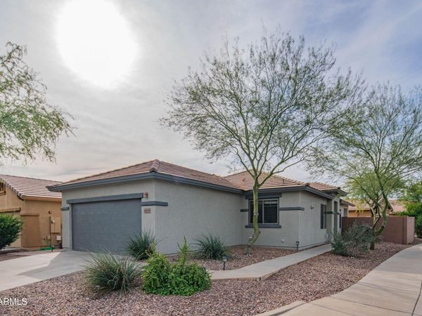 40130 N THUNDER HILLS Court, Phoenix, AZ 85086