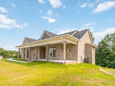 370 Splendor View Drive, Somerset, KY 42503