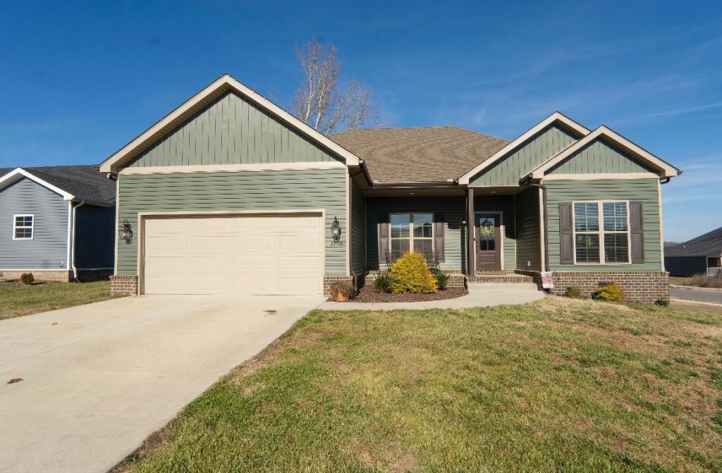 2706 Cedrus Avenue, Bowling Green, KY 42101 Main Photo