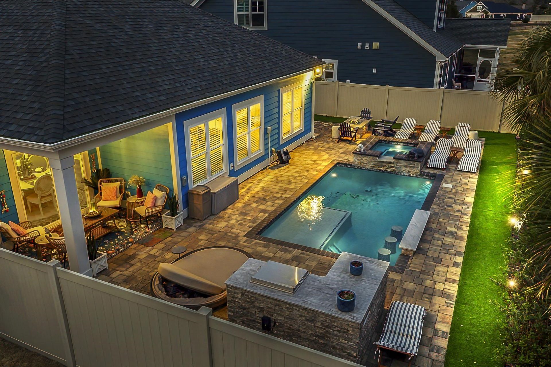 1300 Doubloon Dr. Photo 11
