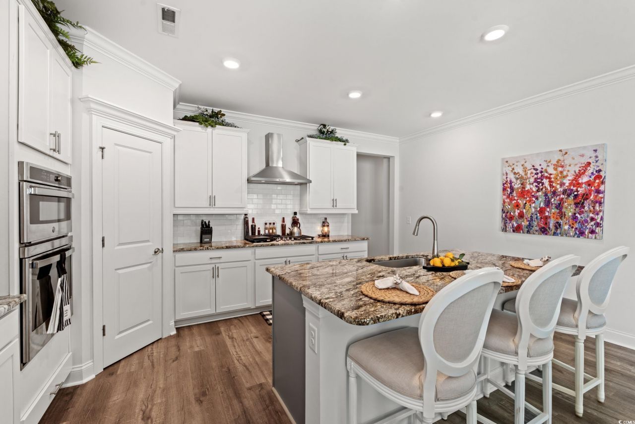 1300 Doubloon Dr. Photo 17