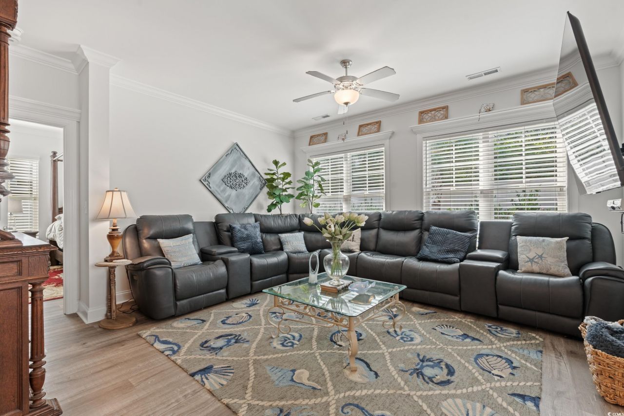 1300 Doubloon Dr. Photo 18