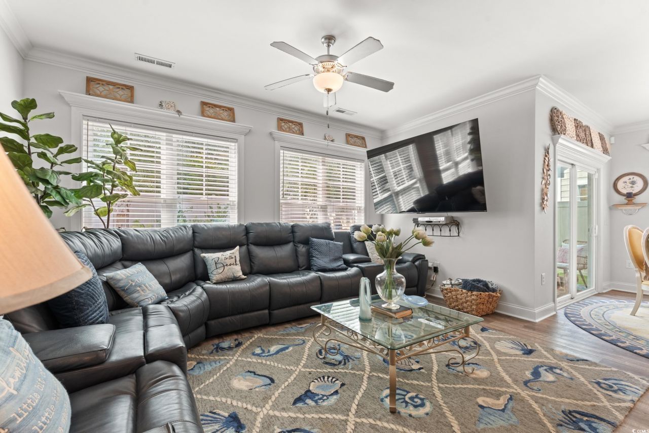 1300 Doubloon Dr. Photo 19