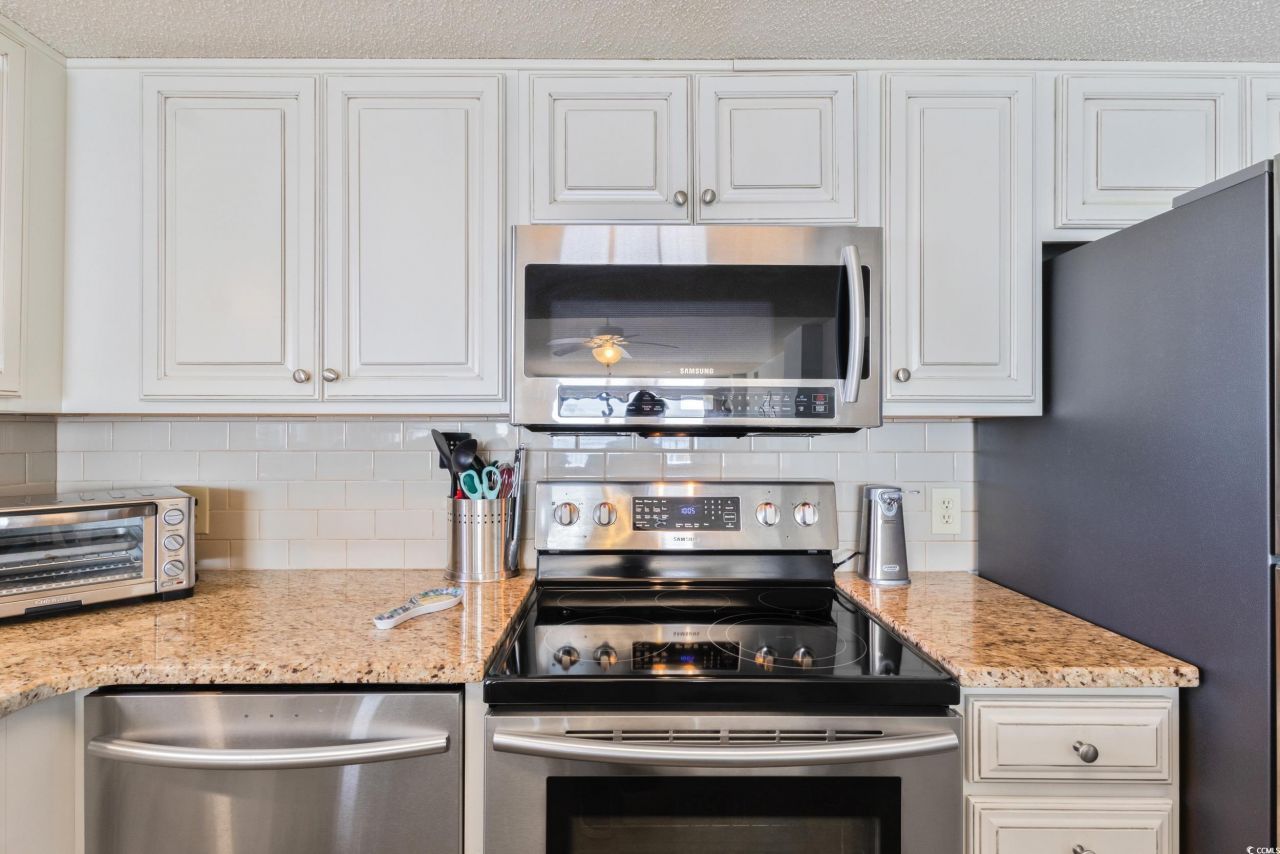 912 N Waccamaw Dr. Photo 13