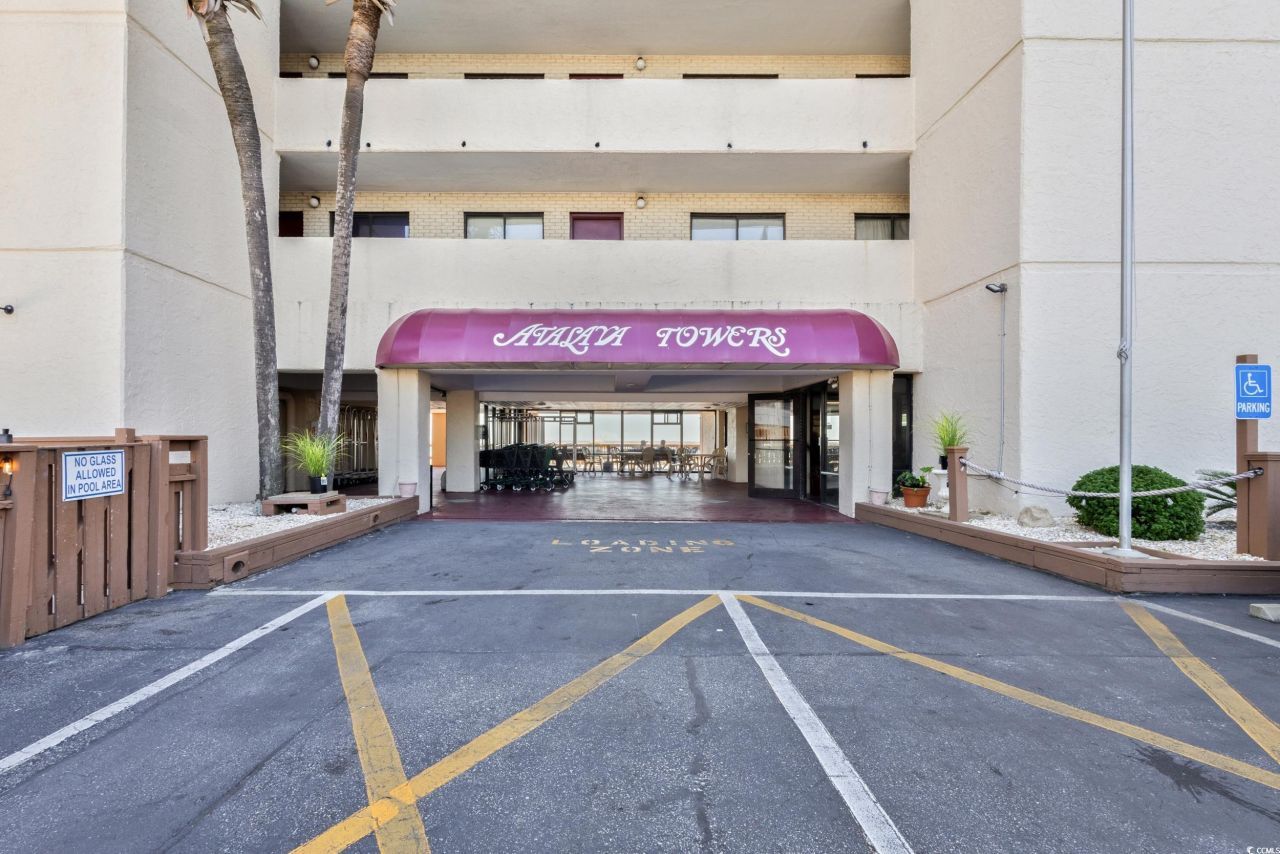 912 N Waccamaw Dr. Photo 2