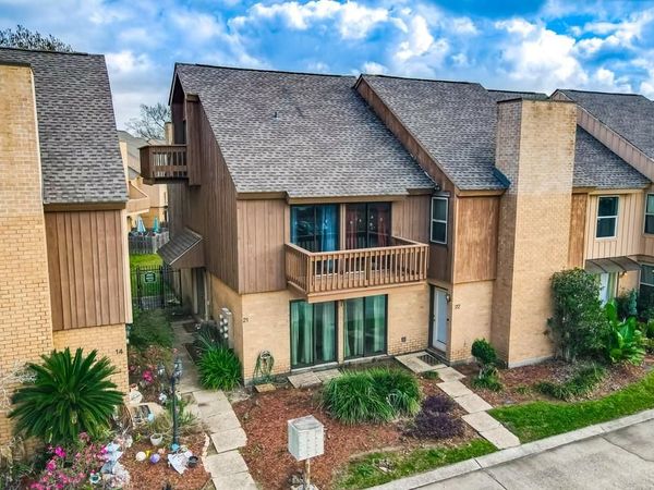 21 ORMOND Place, Destrehan, LA 70047