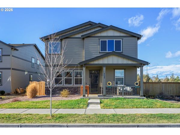 641 NE UNION LOOP, Prineville, OR 97754