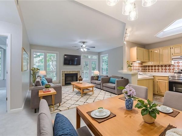 915 Mcgill Park Avenue NE, Atlanta, GA 30312