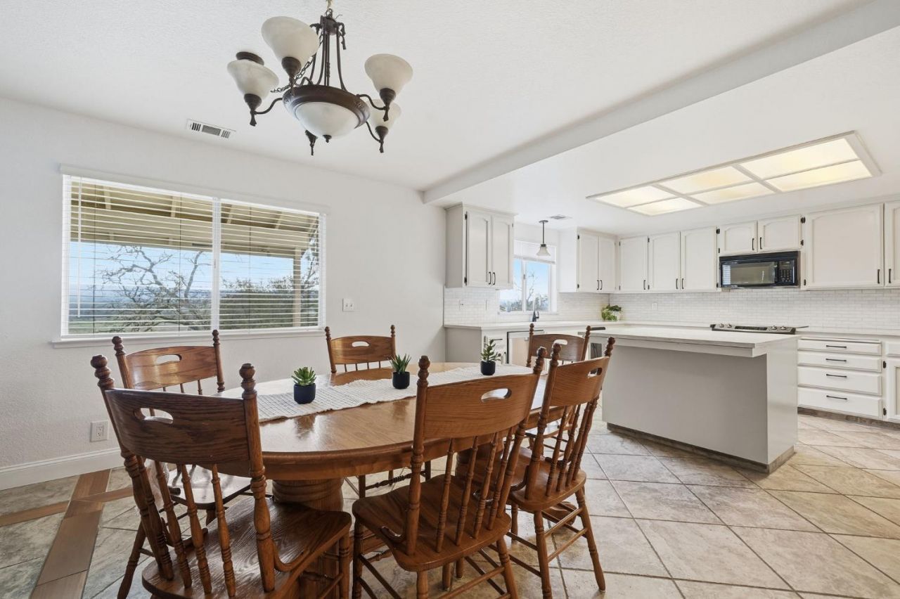 830 Argonaut Dr, Jackson, CA 95642 Photo