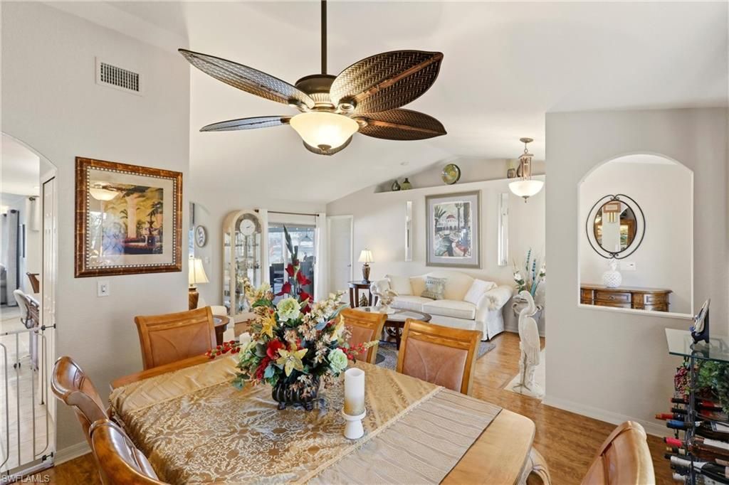 1713 NE 2nd St, Cape Coral, FL 33909 Photo