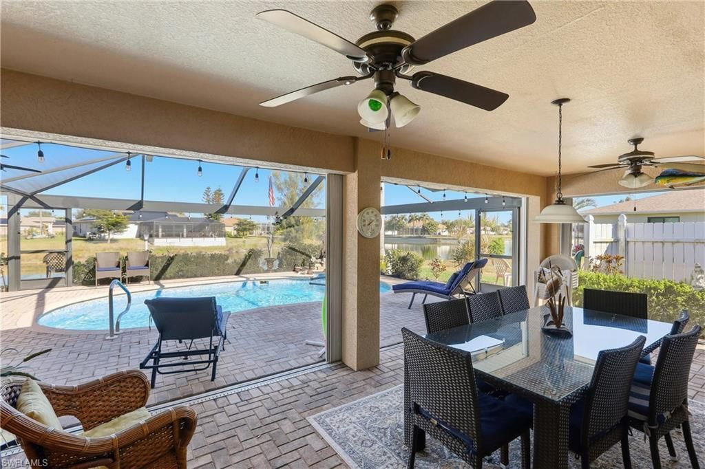 1713 NE 2nd St, Cape Coral, FL 33909 Photo