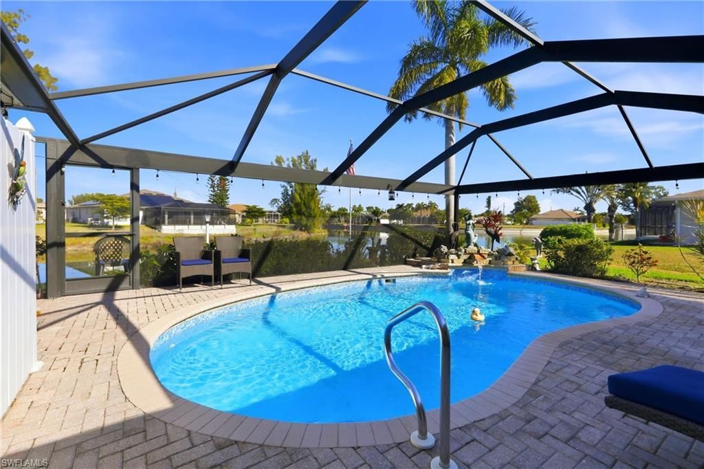 1713 NE 2nd St, Cape Coral, FL 33909 Photo