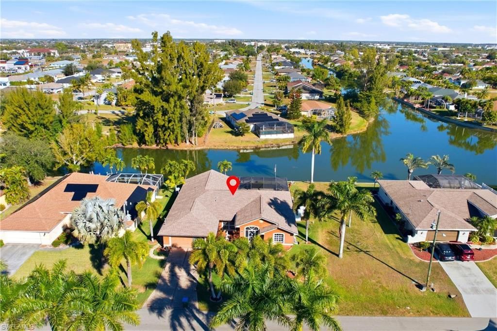 1713 NE 2nd St, Cape Coral, FL 33909 Photo