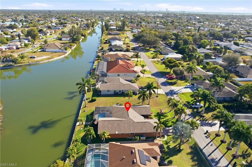 1713 NE 2nd St, Cape Coral, FL 33909 Photo