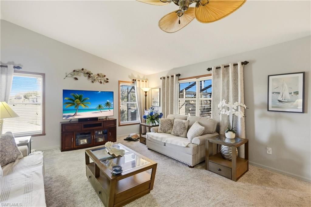 1713 NE 2nd St, Cape Coral, FL 33909 Photo