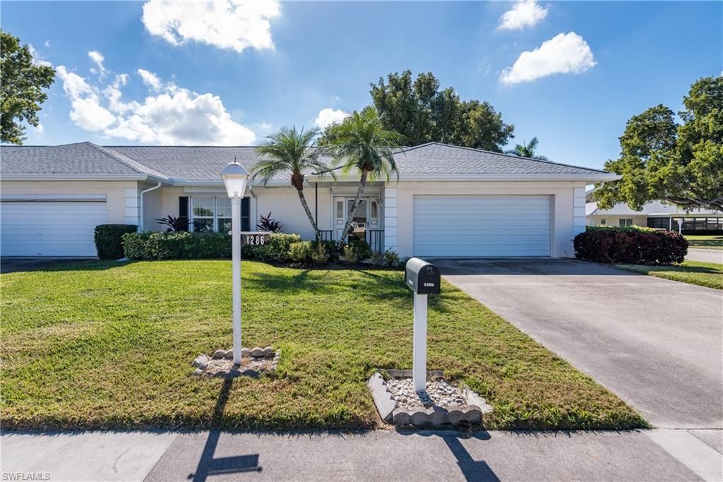 1286 Broadwater Dr, Fort Myers, FL 33919 Photo