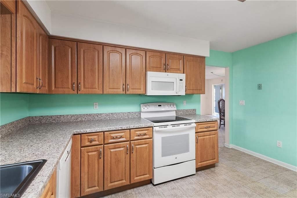 1286 Broadwater Dr, Fort Myers, FL 33919 Photo