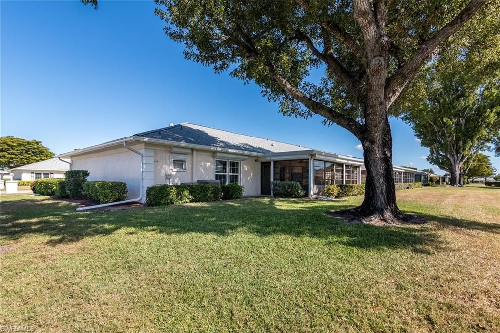 1286 Broadwater Dr, Fort Myers, FL 33919 Photo