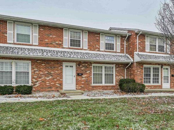 2208 Roselawn Drive, Unit 4, Lebanon, IN 46052