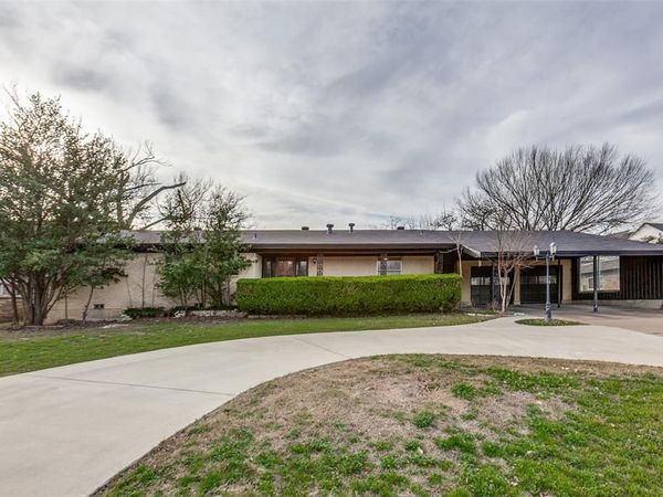 3217 Dreeben Drive, Richland Hills, TX 76118