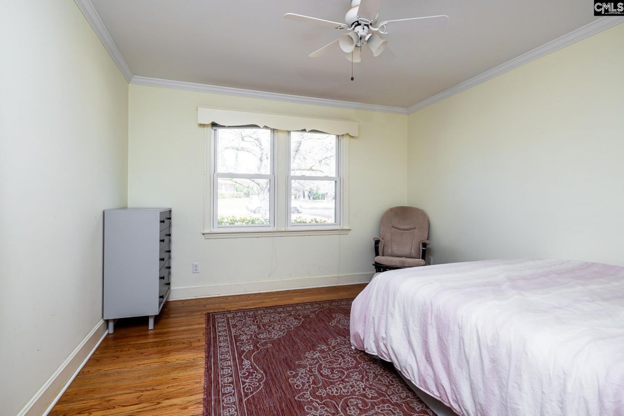 289 King Charles Road Photo 22