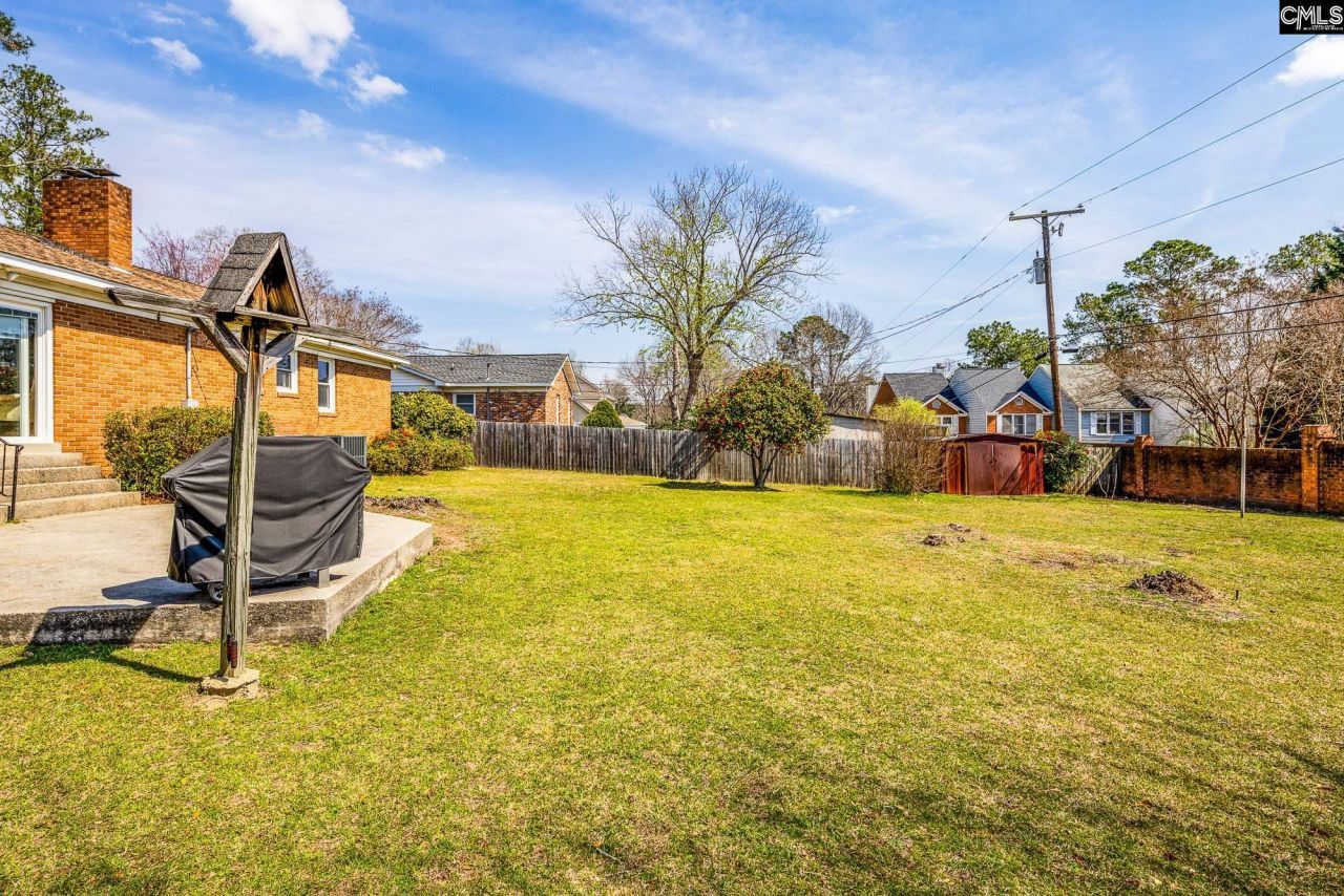 289 King Charles Road Photo 26