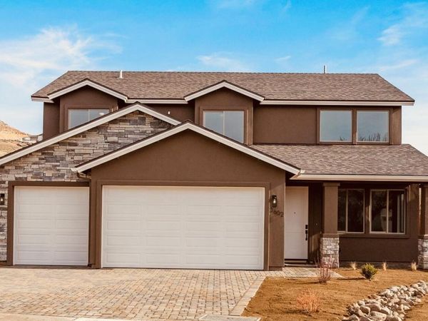 3602 Oakridge Drive, Sparks, NV 89436