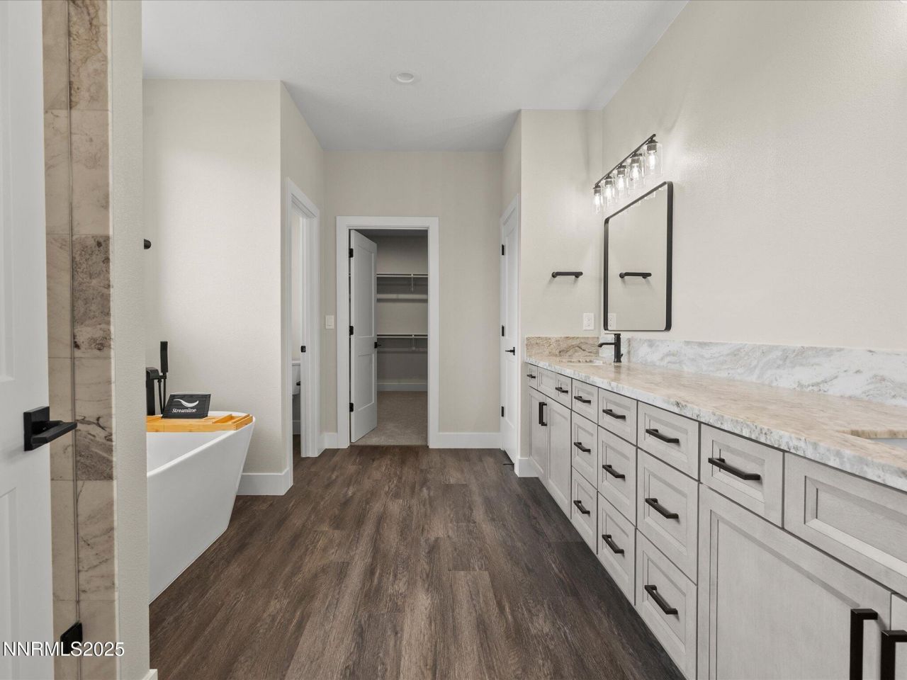 3602 Oakridge Drive, Sparks, NV 89436 Photo