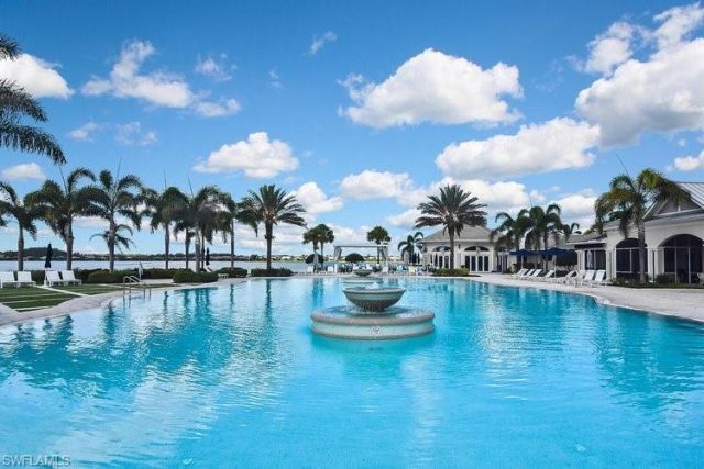 20285 Corkscrew Shores Blvd, Estero, FL 33928 Photo
