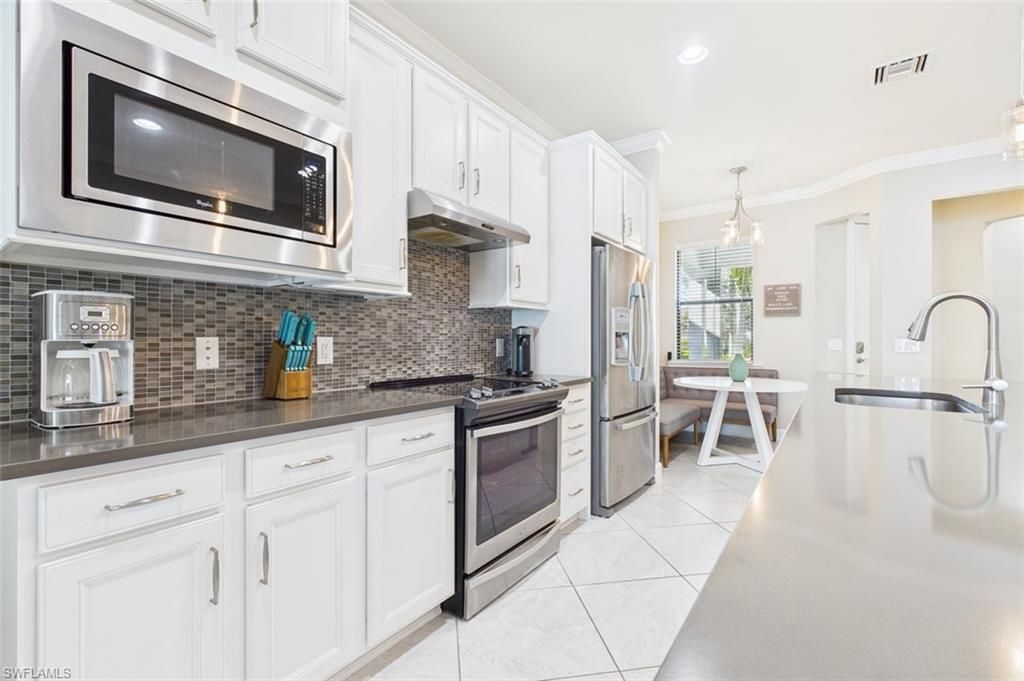 20285 Corkscrew Shores Blvd, Estero, FL 33928 Photo