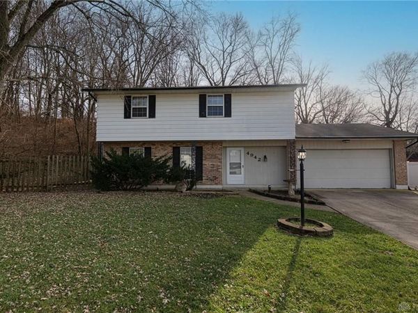 4942 Birchview Court, Dayton, OH 45424