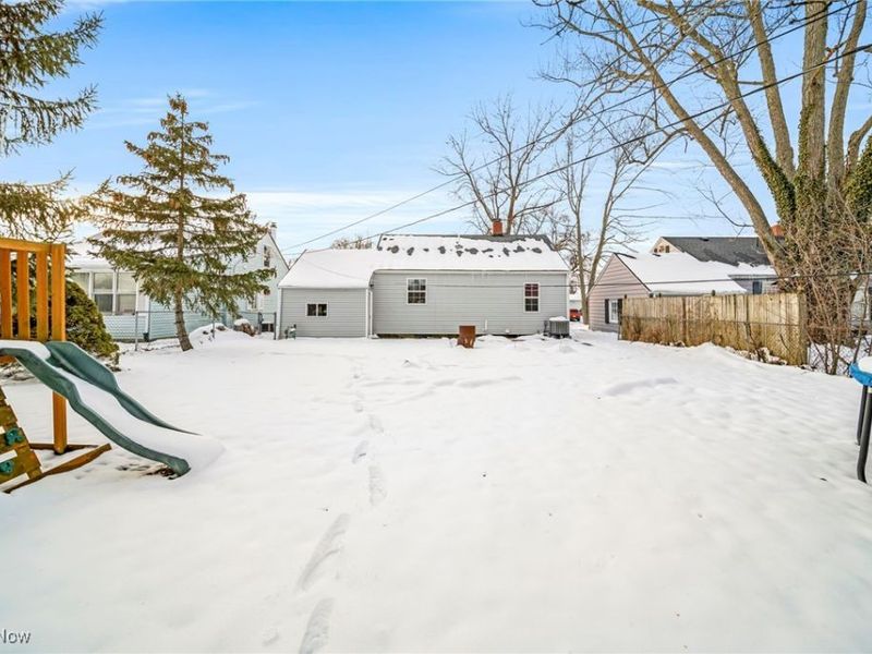 3024 Latimer Avenue, Ashtabula, OH 44004 Photo 9