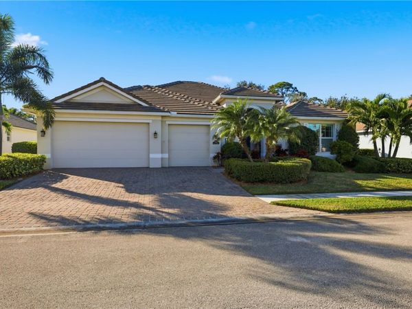 6069 Graysen Square, Vero Beach, FL 32967